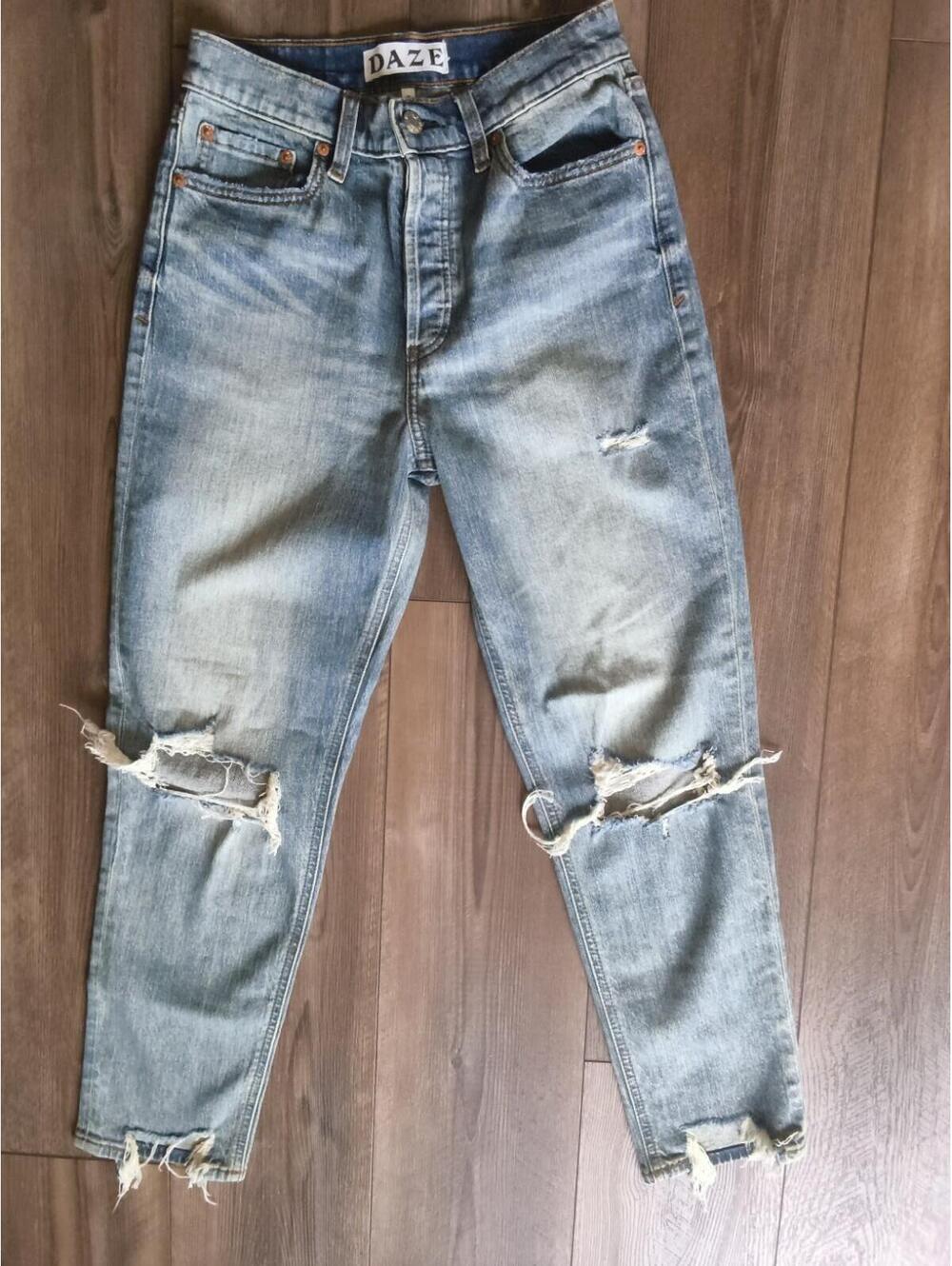 Daze Jeans Womens Size 26 Straight Legs Distressed Raw Hems Blue Denim Cotton